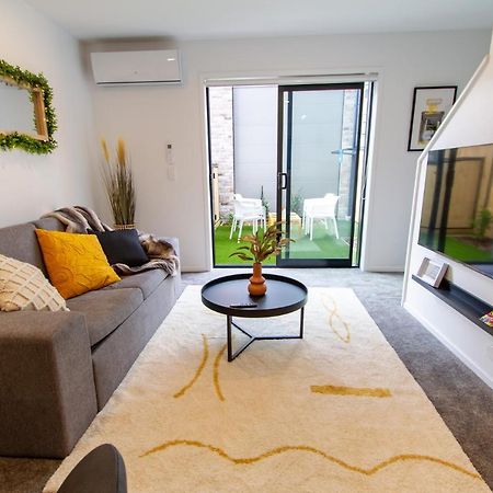 Glamorous 2 Bed Cbd Townhouse W/King Bed كريستتشيرش المظهر الخارجي الصورة