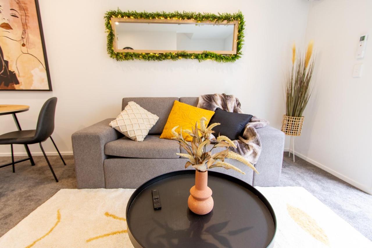 Glamorous 2 Bed Cbd Townhouse W/King Bed كريستتشيرش المظهر الخارجي الصورة